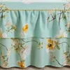 ベッドスカート3PCSマクラメ枕ケースセットは詰められた花と葉の印刷されていないオールシーズン