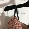 Diseñador de chaleco rosa Ropa de marca para mujeres para mujer Top de moda Flower Flower Logotras Damas Tamisas Tamisas Camiseta de niña Vestido de mayo 15 de mayo