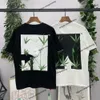 Summer Off Brand Men's T-shirt Novo pescoço de algodão sofisticado de algodão de manga curta feminina Design de moda traseira camisa de pólo de luxo 90% de fábrica vendas a quente