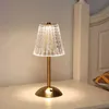 Lampy stołowe kryształowy retro lampa stołowa sypialnia lampka nocna luksusowa lampa atmosfery ładowna ściemnianie światła LED