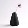 Black Ceramic Small Vase Home Decoration Crafts Tabletop Ornament Simplicity Japanesestyle 240513