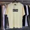 Kith Shirt Mens Designer T Shirt الفاخرة Kith Tshirt Man Man Summer County Cotton مطبوعة فضفاضة تي شيرت تي شيرت تنفس سريع تجفيف الرجال تي شيرت الأزياء