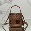 PANIER SHEATH MINI TORB MOTIF MOTIF DESIGNER BAGS BAGS KOBIET MOSYKI KLASYJNE Luksusowe torebki Crossbody Torby na ramię nappa skórzane wnętrze z środkową kieszenią