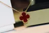 2024 Classic Four Leaf Clover Necklaces Pendants Mother-of-Pearl Stainless Steel Plated 18K for Girl Valentine's Mother's Day Engagement Jewelry-Gift wholesale V10