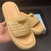 Designer Sandalen Frauen Sommer dicker Sohle Pantoffeln Hellbraun gestrickt Ein Linie Pantoffeln Schuhe Designer Schuhe 35-42