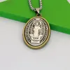 1pcs St. Benedict Médaille Clé Pendants Pendants oxydés St. Benoît Médailles pour collier pendentif contre les bijoux de protection maléfique, cadeaux hommes femmes