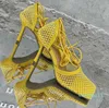 2022 Kvinnor Summer Sandals 10 cm High Heels Casual Cross Toe Sandles Green Mesh Strap Pleaser Shoes