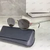 Cel Tasarımcı Kadınlar İçin Güneş Gözlüğü Üçlü 4S235 Celis Güneş Gözlüğü Lisa Street Fotoğraf Oval Metal Çerçeve Erkekler Gözlükleri UV400 Eyewear Des Lunettes de Soleil