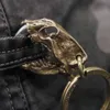 Mässing Swordtooth Tiger Skull Statue Pendant för bilmotorcykel ryggsäck nyckelring dekoration