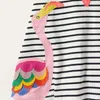 Vestidos de niña Little Maven 2024 Baby Girl Vestido casual de algodón Flamingo Flamingo Frog linda y cómoda ropa para niños D240515