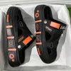 Designer Patentprodukt beliebte Männer Slipper Sommer Hollow Frame Perforierte Schuhe Dual Purpose Slipper lässige Outdoor -Schuhe Strandschuhe