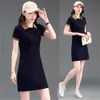 Aktiva klänningar Casual Modern Thin Dress Women Summer Slå ner krage Knappar Typ Short Slved Tennis One Piece In Pique Cotton Tyg CE1129 Y240508