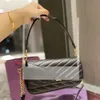 Moda luksusowa torba damska torba na skórzane odzież kira torba na ramię designerka torebka torebka krzyżowa torby na ramię z pudełkiem 337