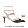 Luxe dame platform lederen hoge hakken sandalen beroemde designer dames wiggen hak pumps jurk dia's handleiding op maat gemaakte klinknagel gericht met doos zilveren zwarte slippers