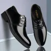 الموضة اتجاه نبيل كبير الحجم عالي الجودة أحذية جلدية إيطالية الزفاف أوكسفورد للرجال الرسميين للرجال الفاخرة 459B مال