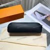 Bleistiftbeutel Luxusdesigner farbiger Leder Reißverschluss Bleistift Hülle beschichtete Leinwand Stifte Box