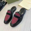 Women Designer Princetown Slippers Loafers Matte Leather Cowhide Sandaler Patent äkta läder Casual Shoes Metal Buckle spets Veet Lazy Slipper Box 35-41 7C79