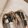 Pu stor kapacitet resor kosmetisk väska multifunktion toalettartikit kvinnor bärbar makeup borste arrangör pouches lagring handväskor 240515