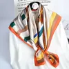 Donne 100% Sciarpa quadrata di seta reale per regalo Hangzhou puro seta neckcarf avvolge il giorno di Natale delle sciarpe di seta quadrata Bandanas 240515