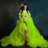 Pluize gouden zwangerschapsgewaden voor zwangere vrouwen uit schouder een lijn tule fotografie jurken sexy sweep trein baby shower jurken