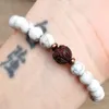 MG2147 Nieuw ontwerp 4 mm Wit Howlite Wood Lotus Bead Boho Bracelet Fashion Dames Stress Relief Pols Yoga Mala