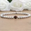 MG2147 Nieuw ontwerp 4 mm Wit Howlite Wood Lotus Bead Boho Bracelet Fashion Dames Stress Relief Pols Yoga Mala