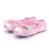 Dance Lovely Princess Soft Soled Ballet Shoe Children Girl Gat Claw Chinese Ballerina Exerces Scarpe L L S