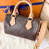 Luksurys górny uchwyt Travel Designer Torka Pasek torebka Brązowy kwiat Borka o wysokiej pojemności dla kobiety 7A jakość męskiej crossbody Trunk Clutch Shopper