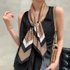 Банданас Durag Luxury Brand Womens Schl Shl Shl Silk Salk Satin Headscarf Headscarf Headscarf 70 * 70 см. Квадратный Shls Shls Shls Shls Scarf 2024 J240516