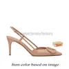 Designer di tacchi da donna all'ingrosso Sandals Sandals zeppe di lusso Pompe del tallone Rivet Slide puntate manuale sexy slingback personalizzato con scatola di mocassini rosa neri argento