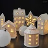 Świece Latarnie wiejskie do wystroju domu z lampą LED Modern Ornament Białe świece ślubne stół
