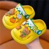 Sandali per bambini in pantofola per bambini fai-da-te per interni ed esterni per sole morbide cartoni animati da cartone animato sandali baotou y240518