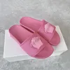Top Quality Sans Men Woman Woman Woody Flat Mula Designer Famoso Slides Slides Verão Verão Branco Branco Bege Pink Fade Canvas Sandels Office