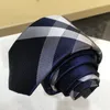 Designer Neck cravatta con maschere da maschi cravatta da uomo cravatta per uomo cravatta per culo da cravatta da cucciolo di lusso designer designer cravate cravate cravate.