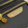 M82335 Bolsa de moda informal Bolso de mini cintura Cinturón Bag Bagbody Crossbody Luxurys Mens Bag Bag Summer Bolsa de cuero Bolsos de hombro M82208