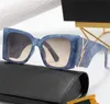 Lunettes de soleil de luxe Rectangle des lunettes de soleil de créateurs extérieurs pour femme UV 400 carrés Summer Occhiali da Sole Solin Charm Sun Glasse