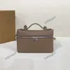 Erstklassige Designer -Marke Lunchbox Tasche für Büroangestellte Student Fashion Kosmetische Make -up -Taschen Frauen Leder Leinwand Luxus klassische Handtaschen Crossbody Tote230626