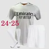 24 25 Real Madrids Vini Jr Hey voetbaltruien Mbappe Kroos Bellingham Jude Madrid Rodrygo Jersey Tchouameni Camavinga Football Shirts HP Men Kids Kit Fans Player 2025