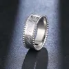 Designer Charm Honghong Van Smooth Engraved Printing Ring High Quality Classic Womens Jewelry