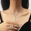 Halskette Ohrringe Set Elegantes Geschenk Klassisch Luxus Glänzend Exquisit Koreanischer Stil Kristall Frauen Hochzeit Schmuck