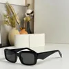 WOMANS bril Designer Zonnebril voor vrouwen Brand Luxe zonnebril Nieuwe dikke benen Fashion Sun Glazen Dames Mens Travel Beach Lunette de Soleil