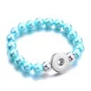 Bracciale con perline a scatto con perle finte da 10 mm. Bracciale con perline fatto a mano con bottoni a pressione