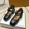 Robe chaussures femmes pompes petit cuir femme britannique fille japonaise sauvage noir rétro mary jane lolita plate-forme