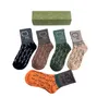 Chaussettes pour hommes designers de haute qualité Pur coton broderie de luxe Socking chaussettes de danse hip pop.