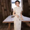 Etniska kläder 2024 White Lace Cheongsam Kvinnor Kort ärm Traditionell Vintage Dress Show Costumes Slim Embroidery Qipao Robe Chinoise