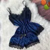 25a0 Seksowne piżamę Summer Pajama Kobiety aksamitne łuk sleep z rękawem Pasek nocny Koronki Trim Cami Top Pajama Zestawy Femme Sexy bielizna 2404101