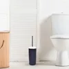 ملحق حمام مجموعة فرشاة المرحاض الملحقات الحمام مع زجاجات المستحضر القابلة لإعادة الملء كوب فرشاة الأسنان الحديثة الصابون الأسود للمنزل