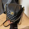 Umhängetaschen Lingge Chain Bag für Damen 2023 Neue Nischendesign-Einzelschulter-Umhängetasche, beliebt im Internet, High-End-Feel-Eimer H240401