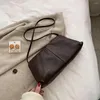 Umhängetaschen Tragbare Umhängetasche Kreative Falten Frauen Leder Weiche Umhängetasche Clutch Damen Tägliches Einkaufen Solide Handtaschen