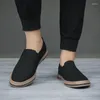 Sapatos casuais masculinos tendência da moda capa de lona pé plano leve macio tênis de caminhada primavera outonobm001